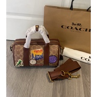 Pillow Pillow Bag GOTHAM24 Men's One-Shoulder Messenger Handbag Badge Embellishment Trendy Fashion A