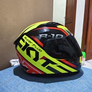 KYT R10 Helmet USED YELLOW KYT R10/ FULLFACE R10 HELMET/