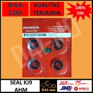 Vario Pully Axle Seal Axle SealBEAT VarioBEAT HONDA 91202-KJ9-003 AHM Pulley Axle SealOriginal