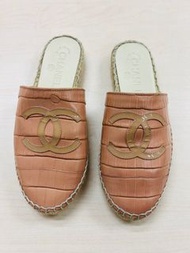 Chanel slippers 拖鞋