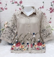 เสื้อลูกไม้ผ้าลินิน เสื้อผ้าลินินกระดุมหน้า รอบอก36-42/44-46/48-52/54-56นิ้วฟรีไซส์ มี4ไซส์ เสื้อลูก