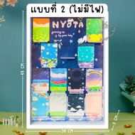 [E-tax E-Receipt] กล่องอะคริลิค กล่องใส่โมเดล POPMART มีไฟ Nyota Growing up by Your Way พร้อมอุปกรณ์