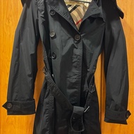 Burberry 女生風衣外套有帽子
