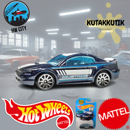 Hotwheels Mobil Sedan 1999 Ford Mustang Abu HW City