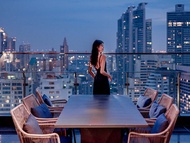 Cooling Tower Rooftop Bar ที่โรงแรม Carlton Hotel Bangkok สุขุมวิท