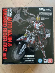 二手Bandai SHF真骨雕幪面超人Kamen Rider 555+電單車FAIZ+AUTO VAJIN