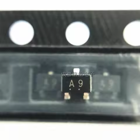 100pcs/Lot 1SS322(TE85L,F) SOT-323-3 MARKING;A9 Diode Switching 40V 0.1A 3-Pin Operating Temperature