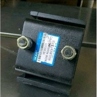 FRONT ENGINE MOUNTING-FRT MITSUBISHI FUSO 6D22 /8DC9 /ME052272