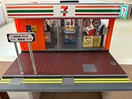 tiny lulu 豬 7-Eleven 便利店模型