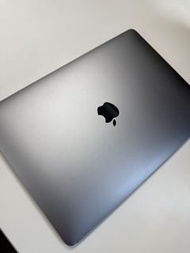 Macbook air m1 8GB 512GB 邊沿有凹位 不適合完美主義者