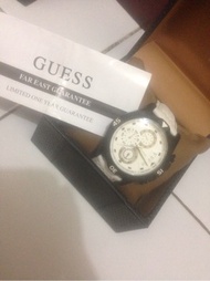 jam Guess original bekas