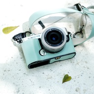 Suitable for Olympus EM10lll Half Set Base em10 Fourth Generation Camera Bag ep7 Digital Camera Bag 