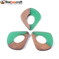 2pcs Resin Wood Pendants Teardrop Green 32.5x27.5x2.5-4mm Hole: 1.5mm
