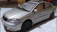 TOYOTA Corolla Altis 9 1:18 模型車