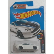 HOT WHEELS ASTON MARTIN V8 VANTAGE