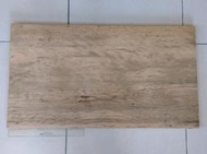 檜木木板(34)~~舊料~~長約78.4CM