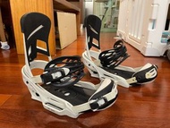 Burton Mission EST snowboard bindings and boots