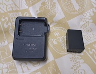 Fujifilm NP-T125 原廠充電器 電池