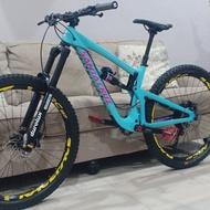 Sepeda MTB Santa Cruz Nomad 3 Carbon not Yeti Specialized Intense 