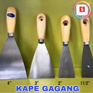 Wooden Handle Scraper TM 1 1/2 - 2 - 3 - 4 inch