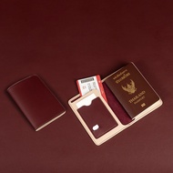 สลักชื่อฟรี! Twelve Passport Cover (โทนNight) ปกใส่พาสปอร์ต ปกพาสปอร์ตหนัง ซองใส่พาสปอร์ต กระเป๋าพาสปอร์ต