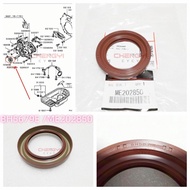 4M40 Engine Oil Seal Crankshaft Front Oil Seal Timing Gear Case For Pajero Montero Shogun Sport KH8W