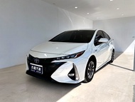 【杰運台北】2018年Prius PHV ACC定速巡航 免鑰匙啟動 HUD抬頭顯示器 後視鏡方向指示燈 方向盤快控鍵 駕駛座電動腰靠調整 車道偏離警示 循跡防滑控制 後座出風口 斜坡起步輔助