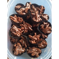 Biscuits Raya Kuih Raya Naisya Dolce Almond Chocolate Almond Chocolate Almond Baked Almond Fried Alm