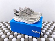 Hoka One One Clifton 9