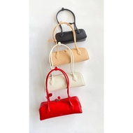 High-Quality Imported Leather, Four-Color Ready Stock, New Color AIaia Dachshund Bag Underarm hobo, 