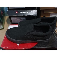 KIDS full black shoes size 34