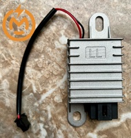 Cục đổi nguồn gang đúc chống nước 4 chân sử dụng cho mục đích hạ áp xe điện từ 48v-72v xuống 12v-10a