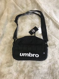 UMBRO  側背包