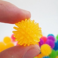 8mm multicolored rubber spike ball for children over 3 years old
