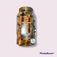1 JAR OF DKING ALMOND CHOCOLATE CONTENTS 40 PCS MINI