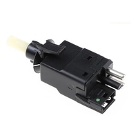 Brake Light Switch 0005457709/0015450109 4 Pins Suitable for Mercedes-Benz W124 W201 W202 W210 W463 