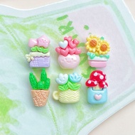 pasu bunga hiasan ruang tamu bunga telur Mini Small Plant Flower Potted Plant Sunflower Mushroom Res