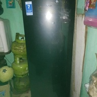 Kulkas AQUA 1 pintu second we were