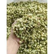 Dried jasmine buds. helps sleep well and beautifies the skin