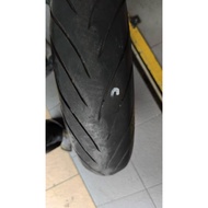 Dunlop 120/70ZR17 Used tyre Tahun 2022