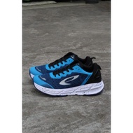 910 FUUTO ACCEL RUNNING SHOES