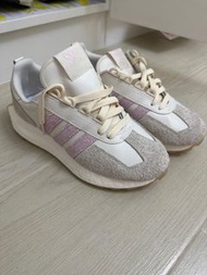 Adidas I-5923 女款運動鞋