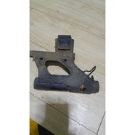Engine Mounting Mio M3 original removed