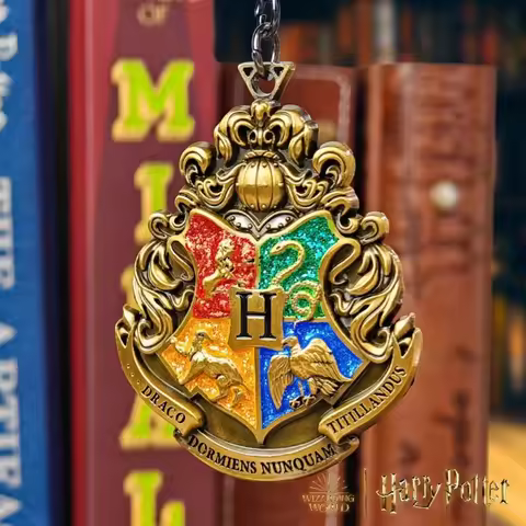 Genuine Harry Potter Metal Keychains Hogwarts Badge Ornament Decoration Metal Keychain for Women Men