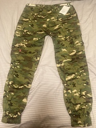 INHERE Military Series Camo Cargo Pants - Size S