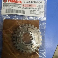 Yamaha DT125 Gear 6th Pinion Thai Original-G-DT125-1W2-17161-00