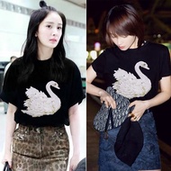 Pure cotton Yang Mi wears the same short sleeved T-shirt as Wang Ziwen's star, embroidered with a female swan, heavy duty T-shirt, with black on top