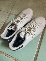 Adidas Stan Smith 白色運動鞋