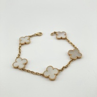 【二手】梵克雅寶 (Van Cleef & Arpels) 復古 Alhambra 系列珍珠母貝 Au7505圖案手鍊，10.39 克，白金 x 黃金