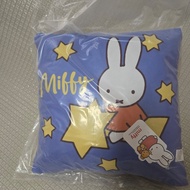 Miffy Square Cushion 米菲兔 雙面不同圖案抱枕 30x30x10cm  購自日本  大埔面交/sf到付/逢星期六下午油麻地中華書局交收